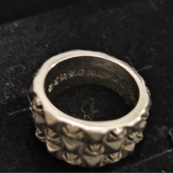 Chrome Hearts Double Floral Cross Ring - Picture 5 of 6